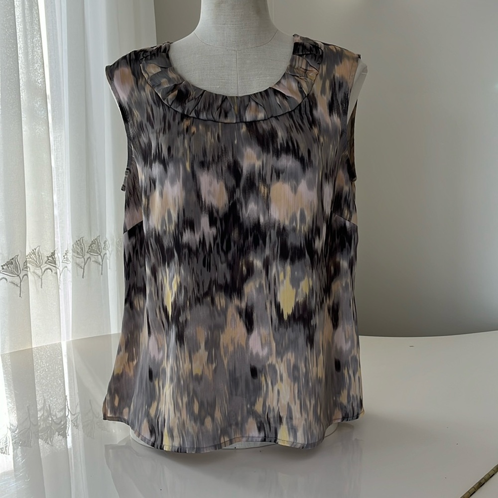 unbranded satin top size med/lg